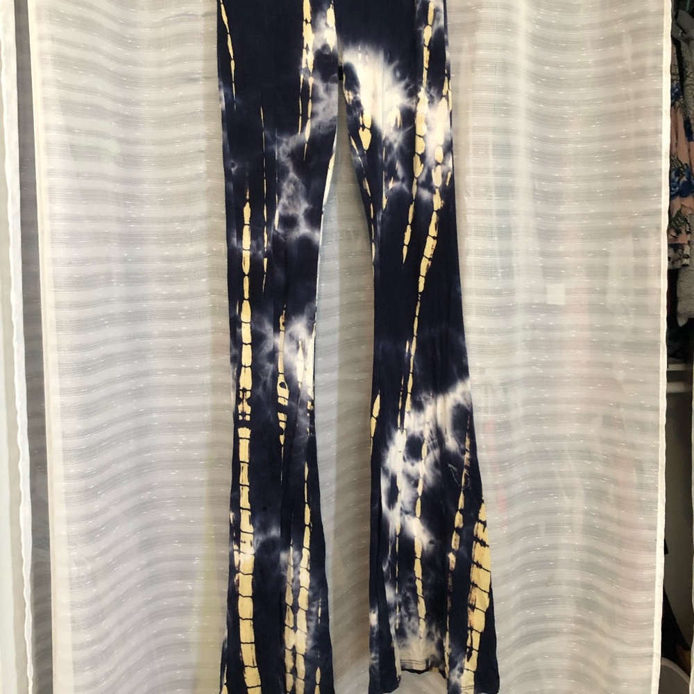 Bellbottom flare pants